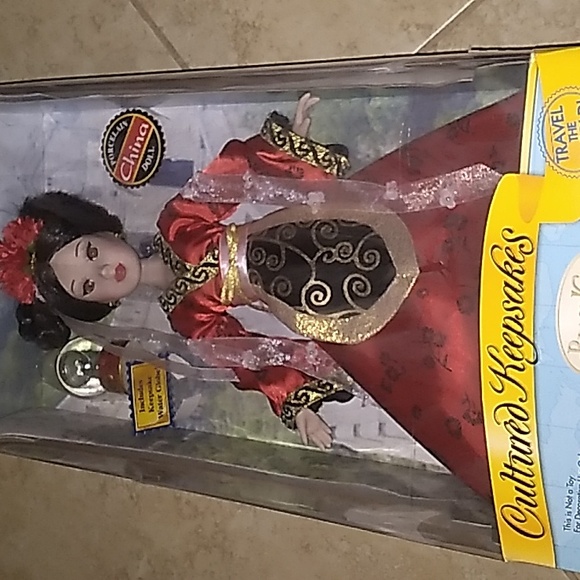 Cultural Keepsakes Porcelain China Doll - Picture 3 of 13